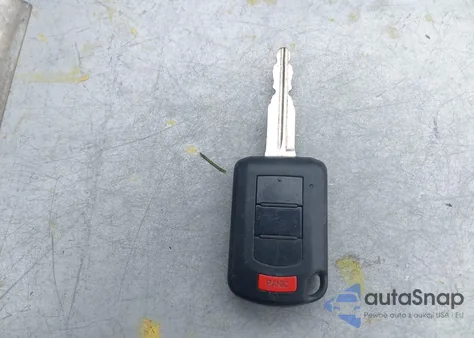 2018 Mitsubishi Mirage G4 Es z USA, uszkodzony, nr VIN ML32F3FJ4JHF14726